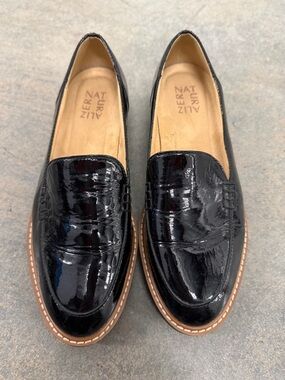 Naturalizer Black Patent Leather Penny Loafers with Tan Contrast Sole